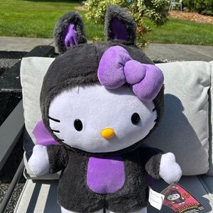 Hello kitty Halloween greeter